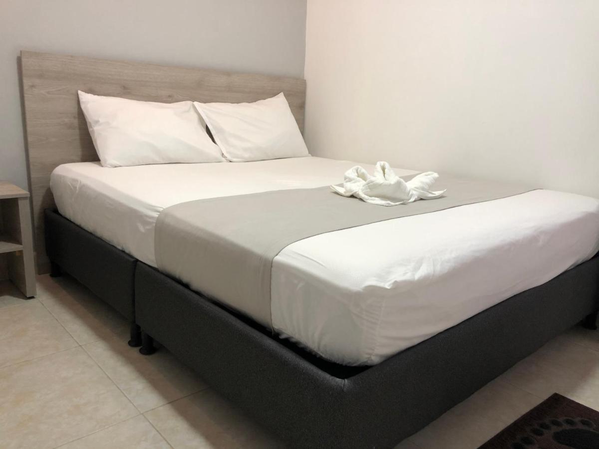 Hotel Pradera Plaza Dosquebradas ภายนอก รูปภาพ