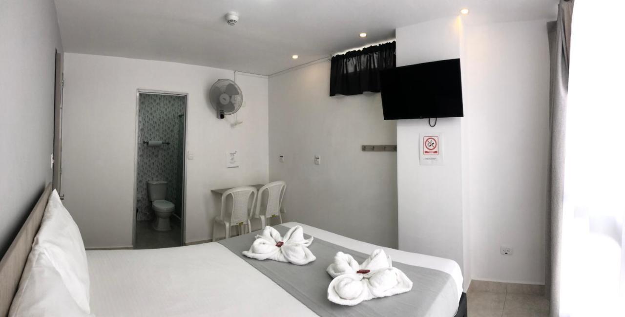 Hotel Pradera Plaza Dosquebradas ภายนอก รูปภาพ