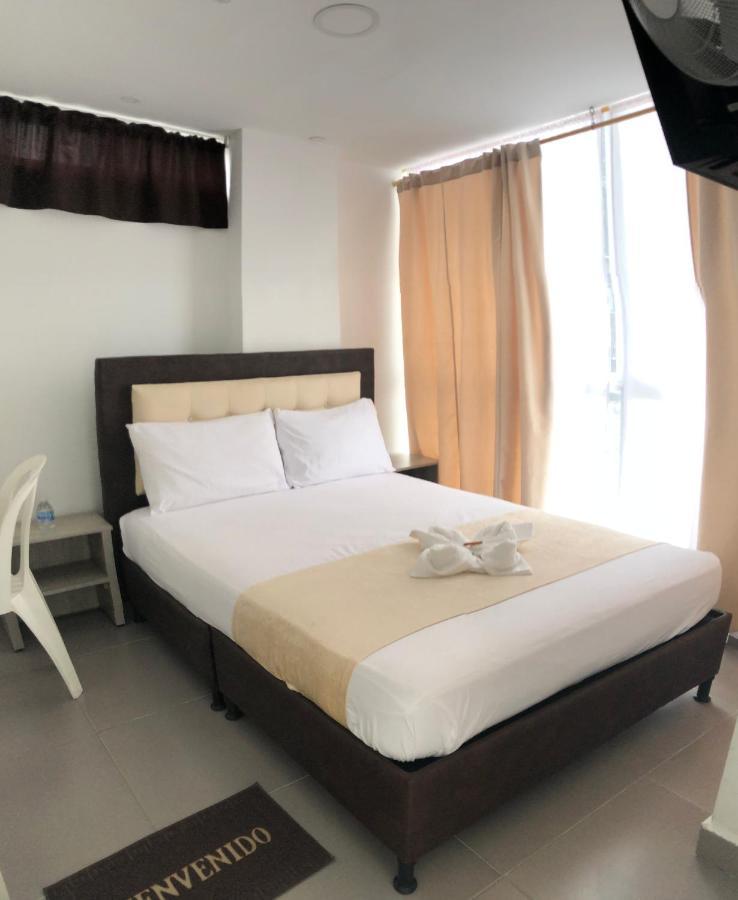 Hotel Pradera Plaza Dosquebradas ภายนอก รูปภาพ