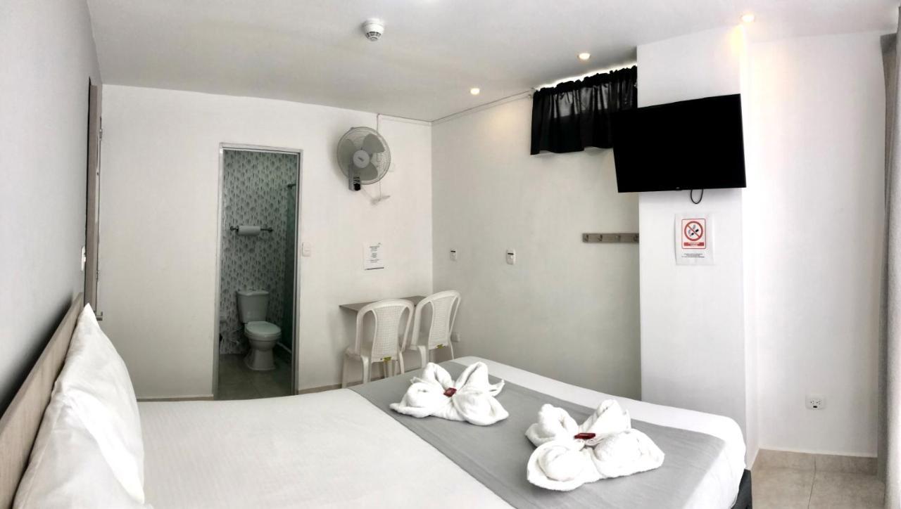 Hotel Pradera Plaza Dosquebradas ภายนอก รูปภาพ
